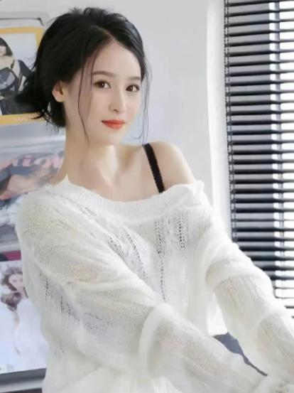 未婚夫婚前出轨，分手后我遇到CEO卫浩言，终让男友、小三付出代价
本文为虚构小说