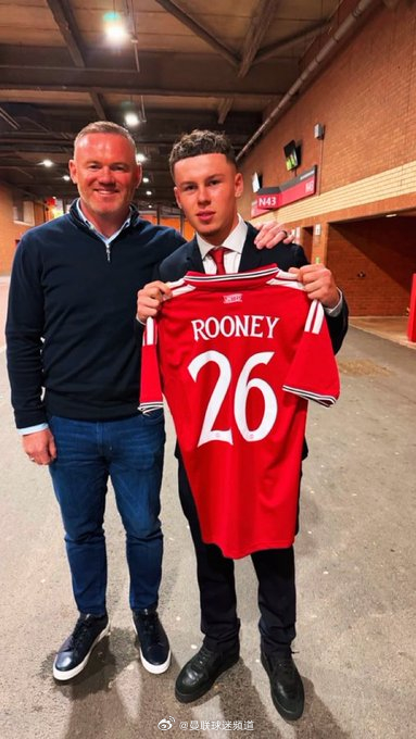 📲 Kai Rooney via instagram! 
