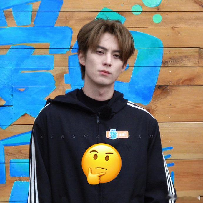 王鹤棣满分表情包适配度咱就是说，《亲爱的客栈》没王鹤棣的表情包都不完整了！亲爱的