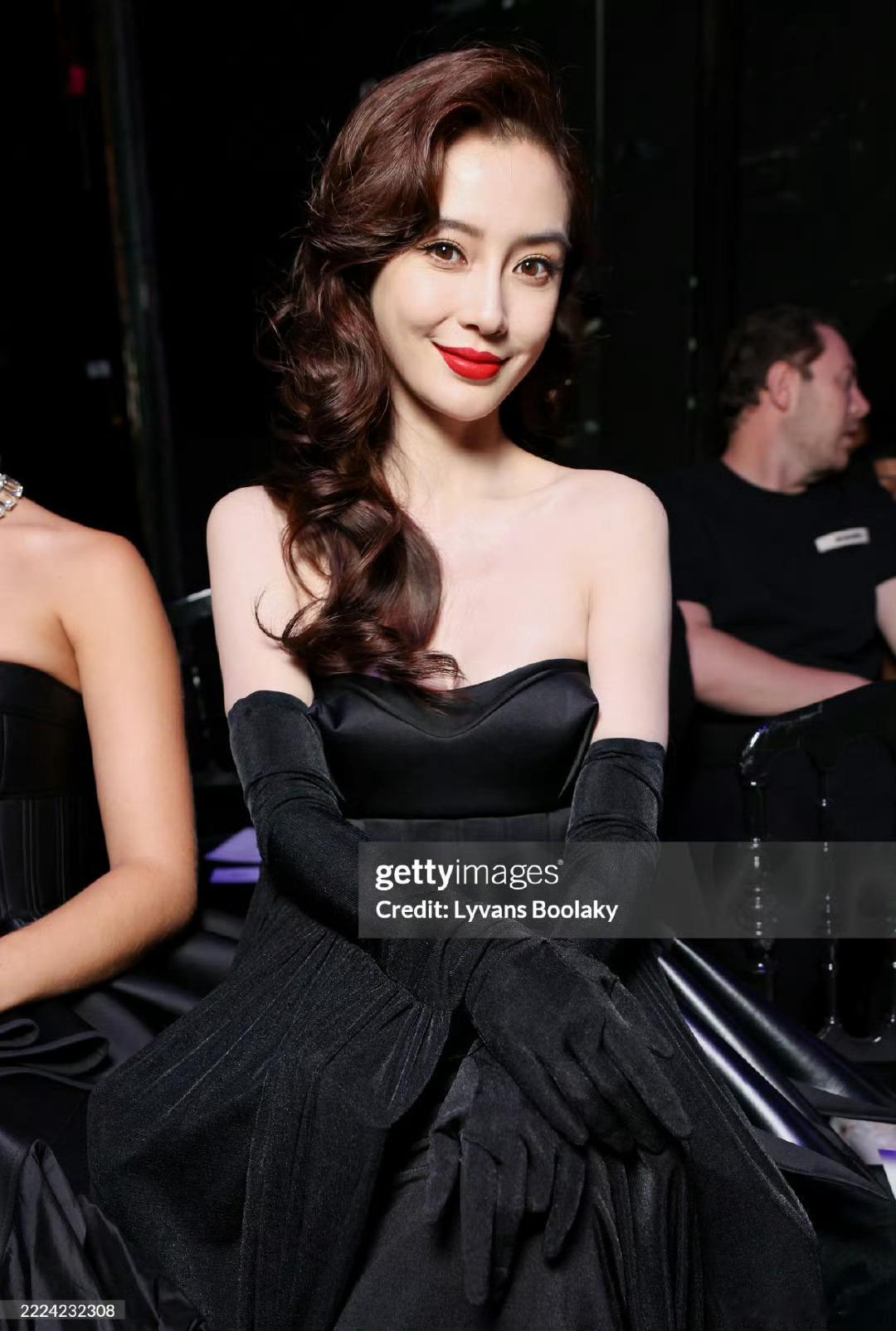 Angelababy g社变站姐的最佳例子[yeah] Angelababy解锁