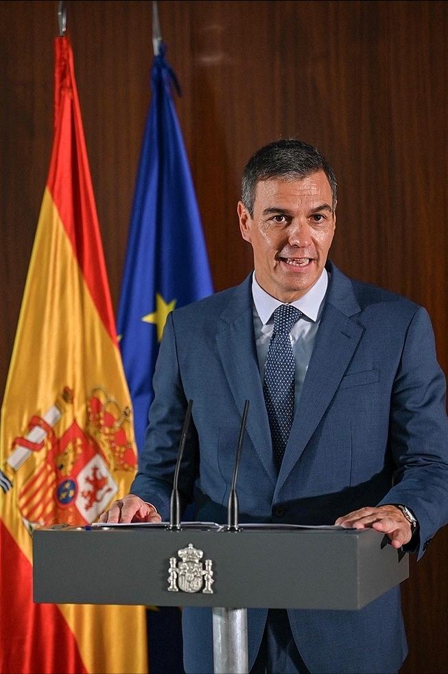 笑不活了！桑切斯正面硬刚特朗普：我就不配合，你能咋地！

最近国际名场面来了，西