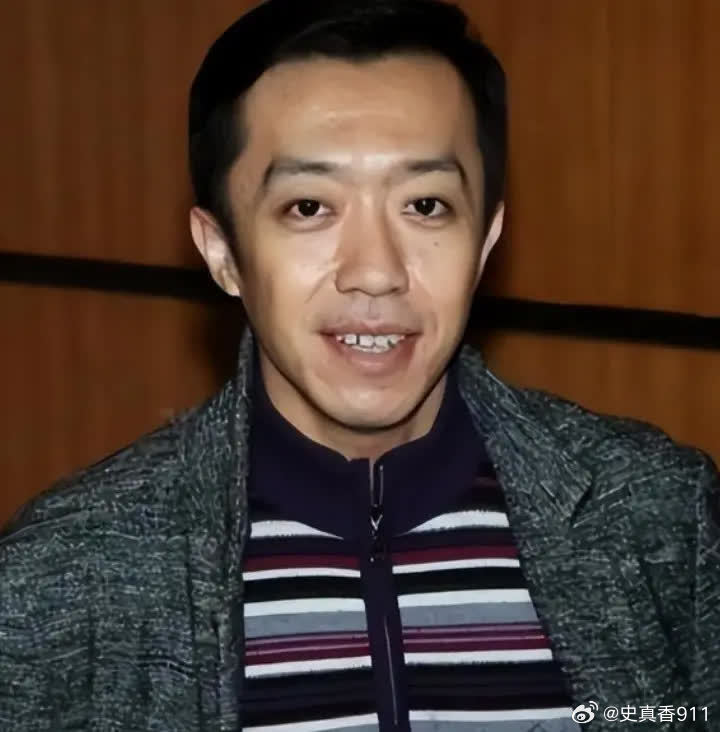 有一次，主持人问李菁：你离开德云社最直接的原因是什么?李菁说了2点，却让郭德纲的