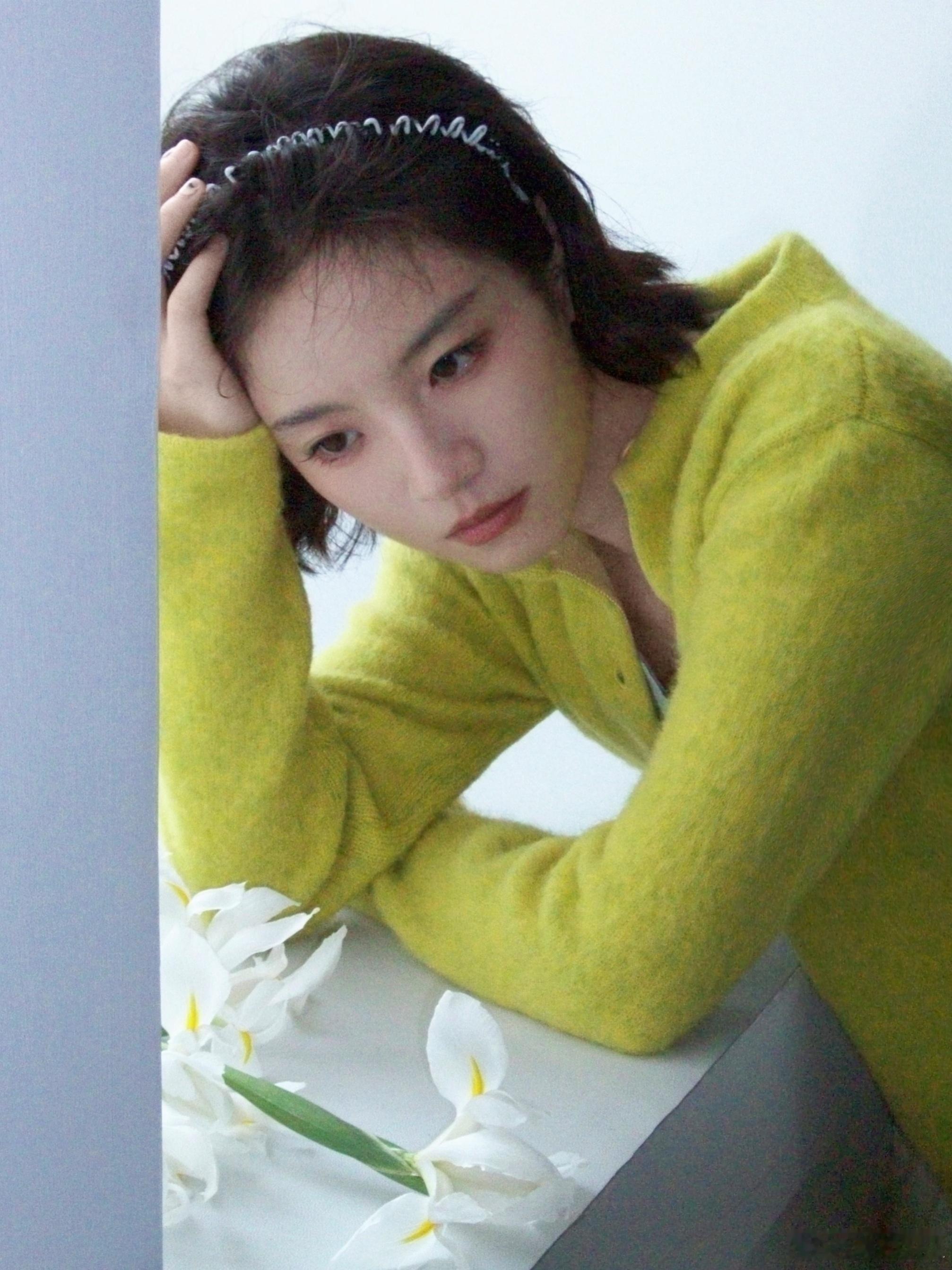 李庚希 lgx向全世界安利李庚希 lgx李庚希 暑热渐随秋风去，新凉始伴山风来，