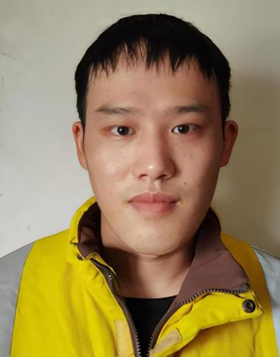 2018年，浙江杭州，21岁外卖小哥接到一订单，订单上备注：别放门外，请敲门送进