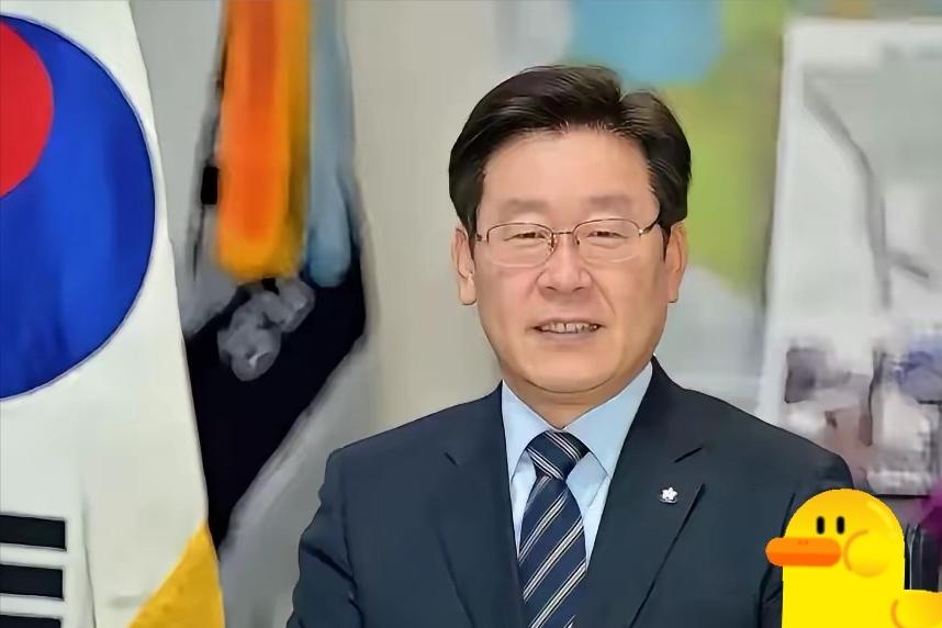 就在刚刚，韩国宣布了

3月24日，韩国政府正式宣布，从25号零点起，所有公家单