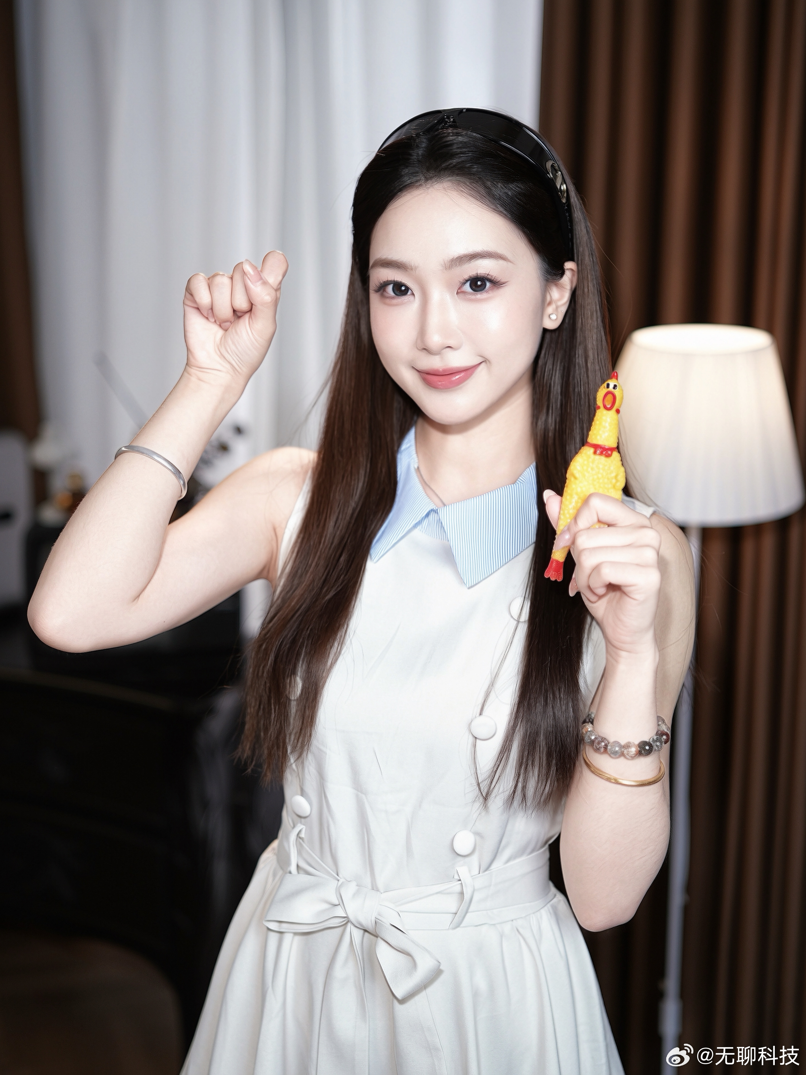招财君君来报道！接！聊姐美图新星闪光计划