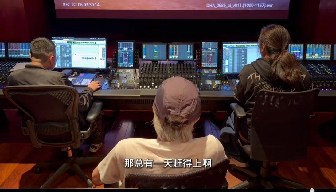 周星驰功夫女足7月上映 《功夫女足》定档7月，消息一出，满屏都是“爷青回”。这三