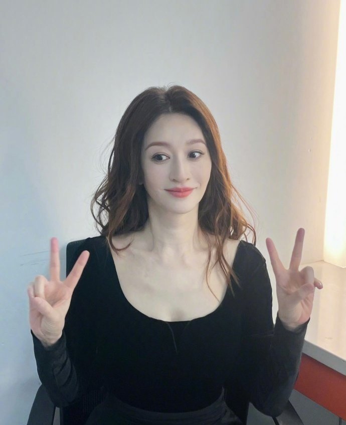 李小冉对王濛说大人说话别插嘴乘风2026看完这段直接被圈粉！李小冉的从容淡定，配