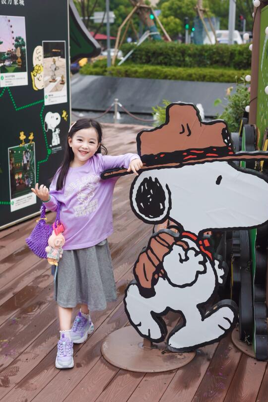 带娃出门被追着问🔗的甜美穿搭来啦✨