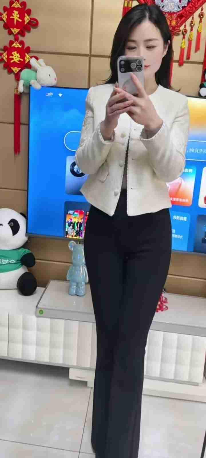 我的今日状态：😁轻松愉快
我这里的天气：☀️晴天