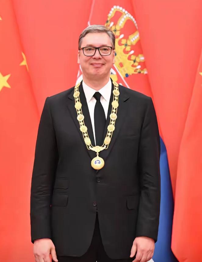 2026年5月27日，塞尔维亚政坛的核心焦点，无疑是总统武契奇的政治未来。明年5