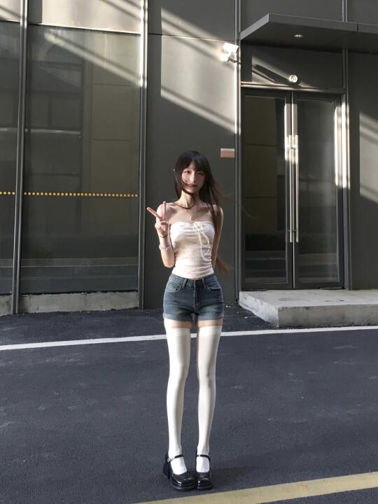 灰色的天