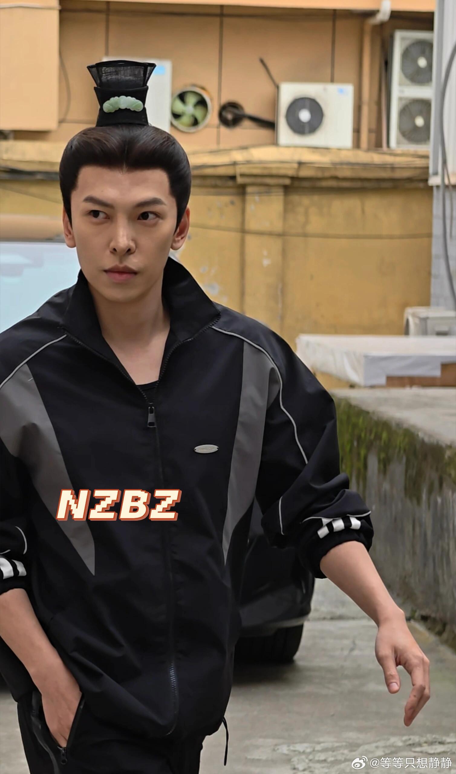 蒋雪鸣 欧呦闫荪朗这么帅吗蒋雪鸣阎荪朗❄️蒋雪鸣归良辰