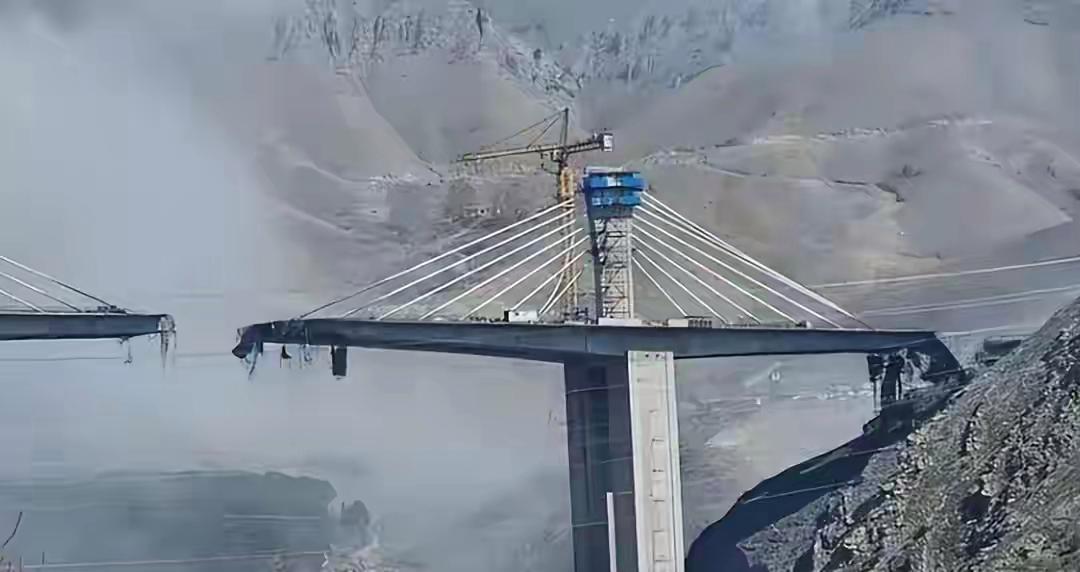 美国政治大地震！特朗普遭遇“三杀”绝境，白宫之路真要断头了？



突发！美国政