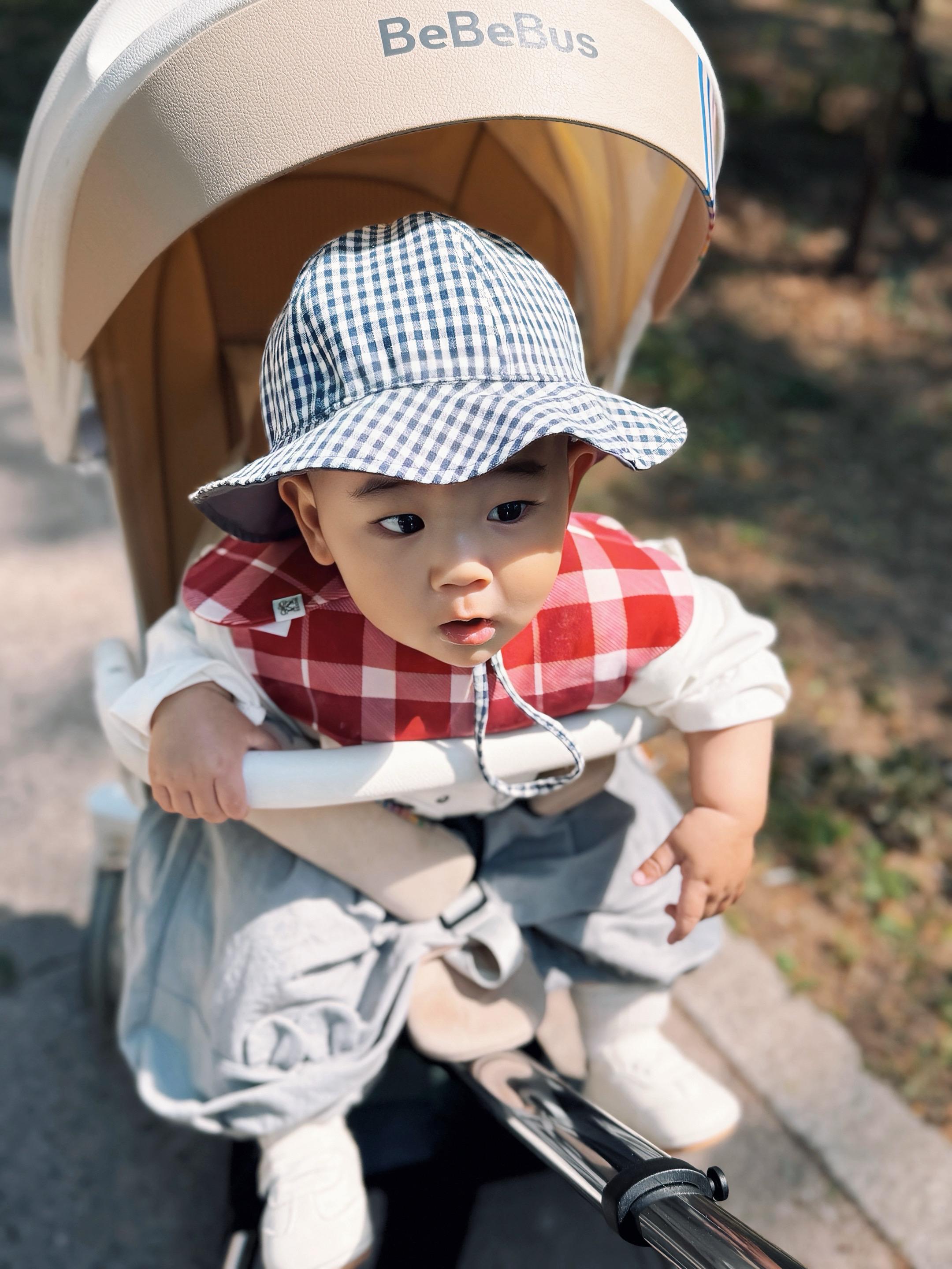 日常遛娃系列 ootd人类幼崽版 人类幼崽又奶又酷穿搭 人类幼崽兜风日...
