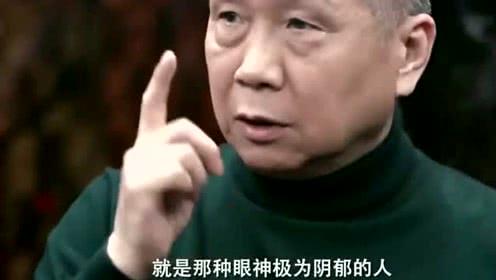 节目中，马未都的回应耐人寻味：“主持人说我身价至少 100 亿，母亲肯定为我骄傲