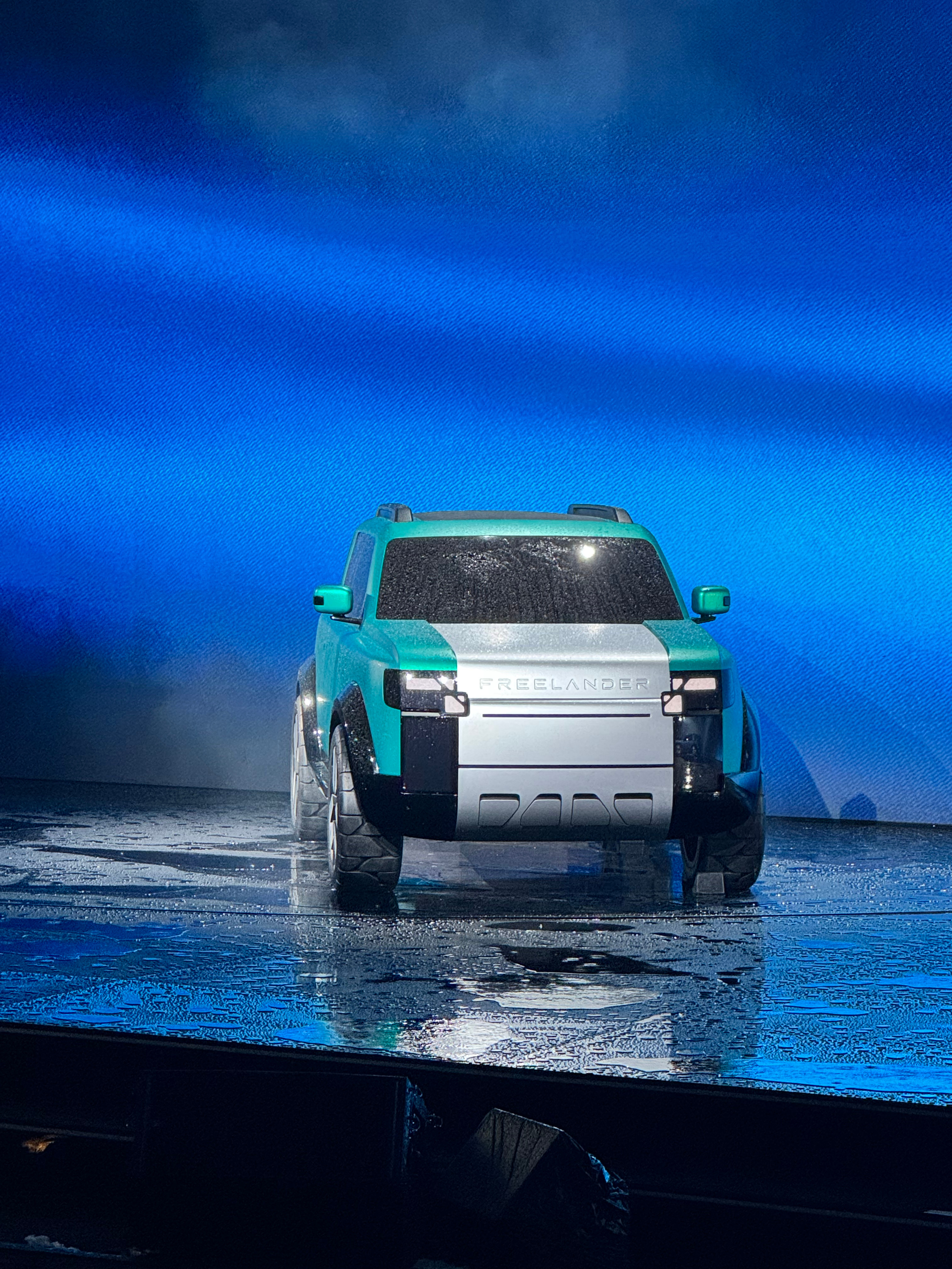 神行者冬测亮相：车长超5.1米，重塑50万级豪华新能源！FREELANDER神行