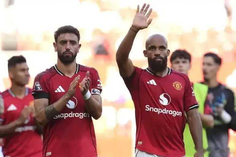 45天踢10场！曼联开启圣诞魔鬼赛程 阿莫林需激活芒特本赛季，曼联没有欧战可踢，