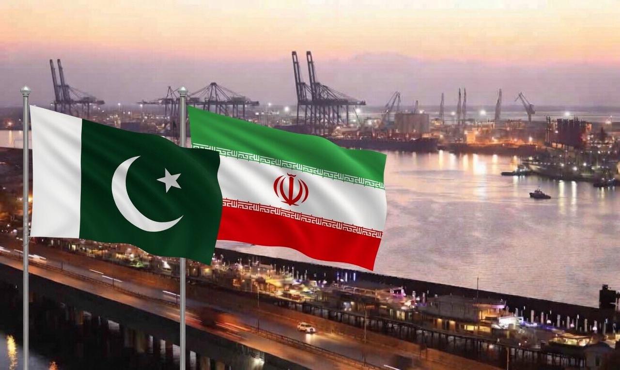 印度输麻了，巴基斯坦对伊朗做出了历史性决定！

当地时间4月26日，巴基斯坦商务