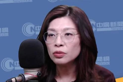 面对主持人王浅秋追问，返台之后，要不要选2028？国民党主席郑丽文说，第一次当不