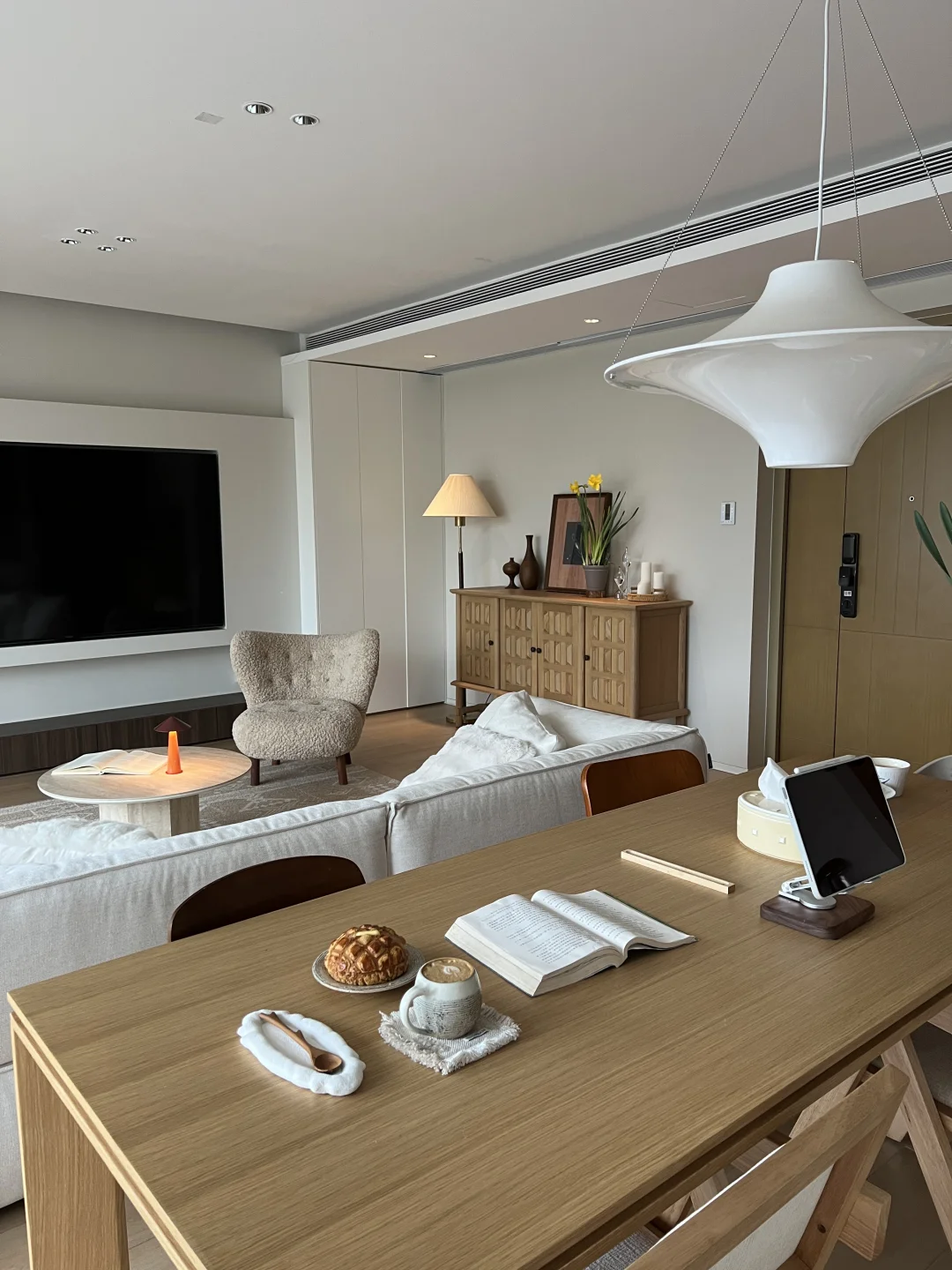 在阴天等待春天🏡🌼