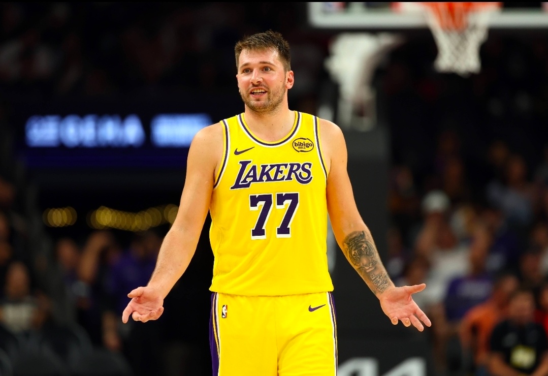 湖人7连胜被终结后，联盟仅剩雷霆仍保持着5场以上的连胜NBA常规赛，湖人今日主场