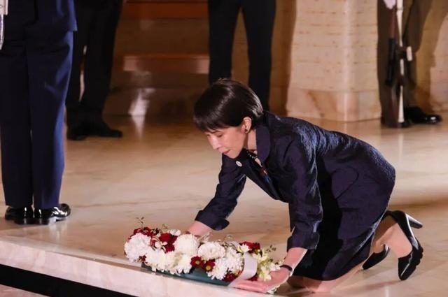 高市早苗，来南京下跪，才是真忏悔
近日，日本首相高市早苗在对 澳大利亚 进行访问
