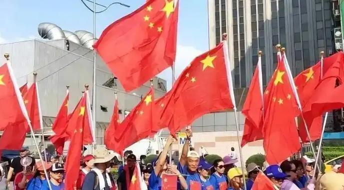 一名台军基层士兵抛出灵魂拷问：两岸一旦开战、台湾战败，阵亡的士兵，家属该找谁领抚