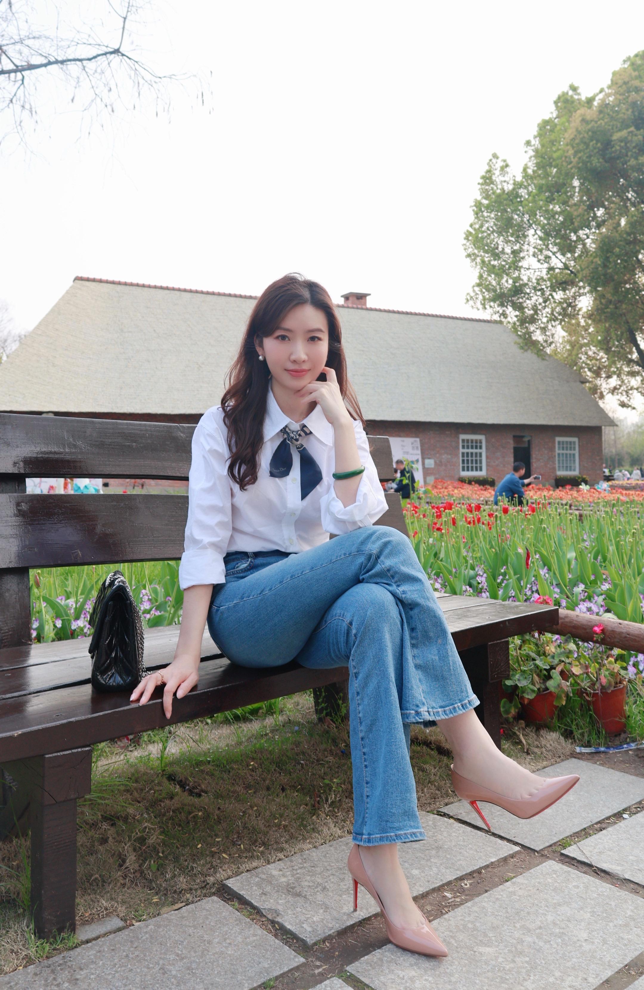 命运会用次品诱惑你  你需要反复说不要  直到命运拿出真正的礼物.