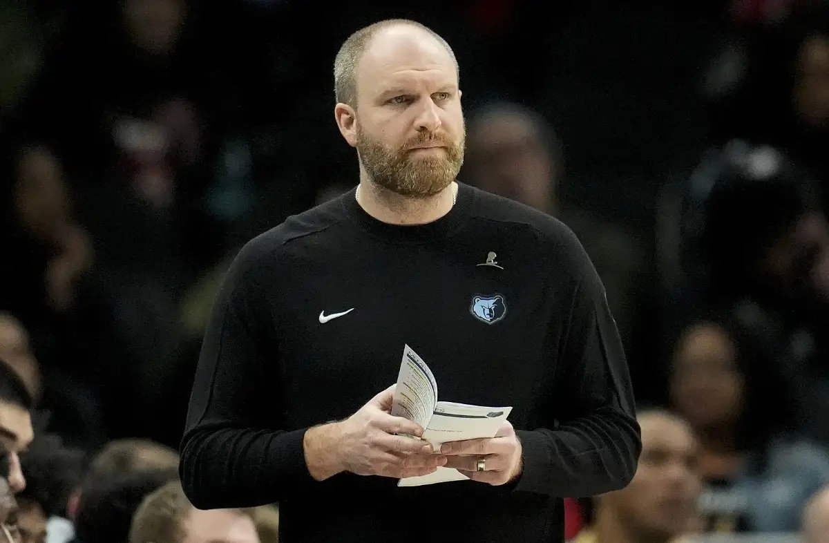 #詹金斯担任雄鹿主帅#  据Shams报道，雄鹿正与泰勒-詹金斯敲定协议，担任球