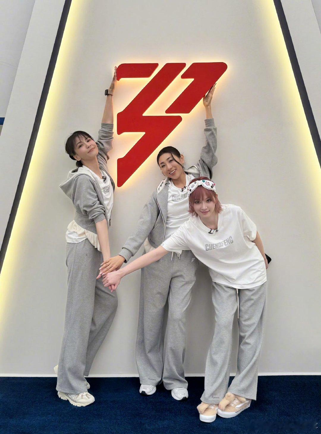 乘风2026一公直播不修音无滤镜告别后期美化，用最纯粹的原声舞台，呈现最动人的现