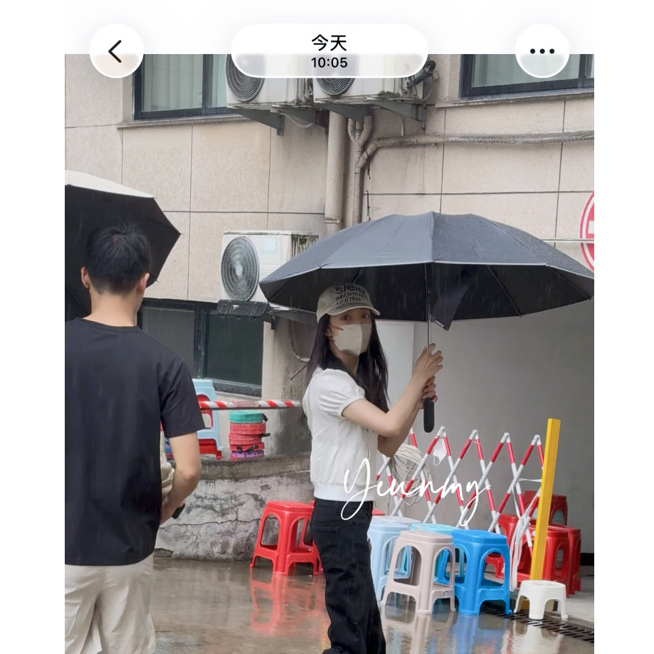 完了完了新剧在盛豪出妆 不要啊啊啊啊啊 希望只是拍海报在这横店那么多酒店干嘛一定