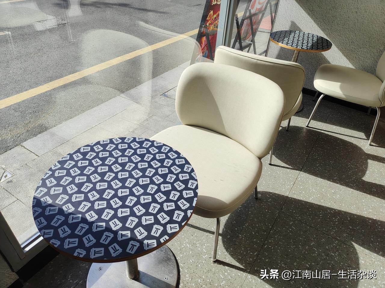 假设世界主要的十个国家，坐下来开圆桌会议。除了中国、美国、俄罗斯、法国、英国，这