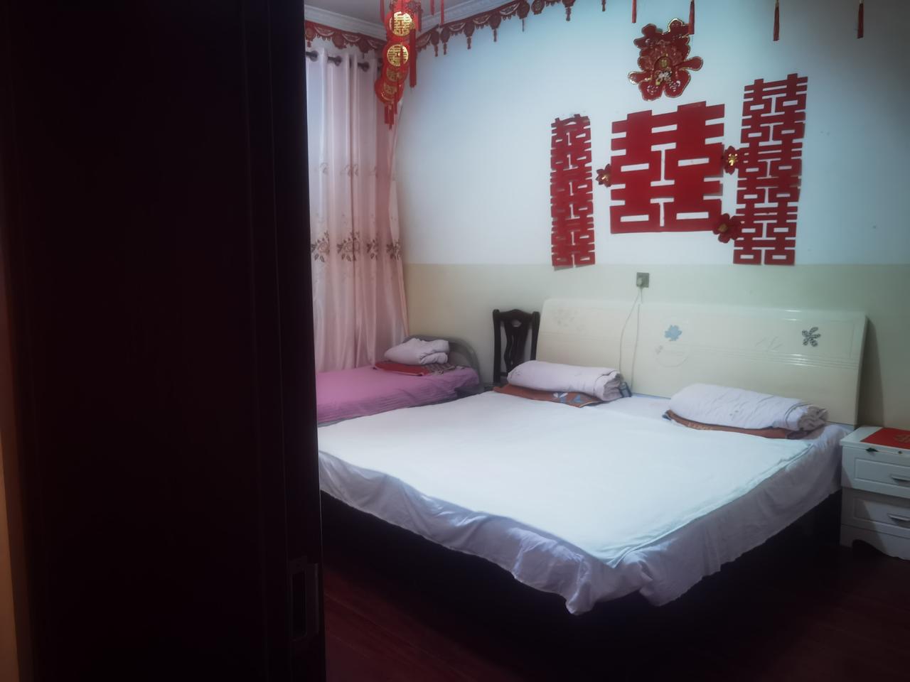 我发现我对自己越来越抠了！
以前出差不管到哪里，习惯住宿尚客优，汉庭，维也纳，如