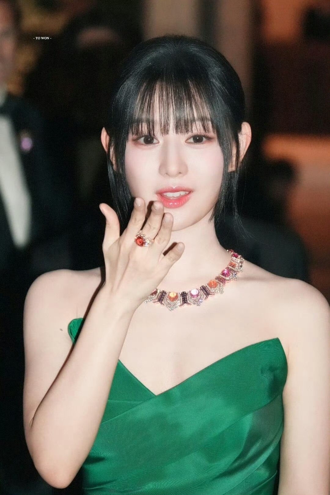 金智媛宝格丽活动饭拍金智媛宝格丽活动出图金智媛宝格丽活动出图，美美美，满脸的好看