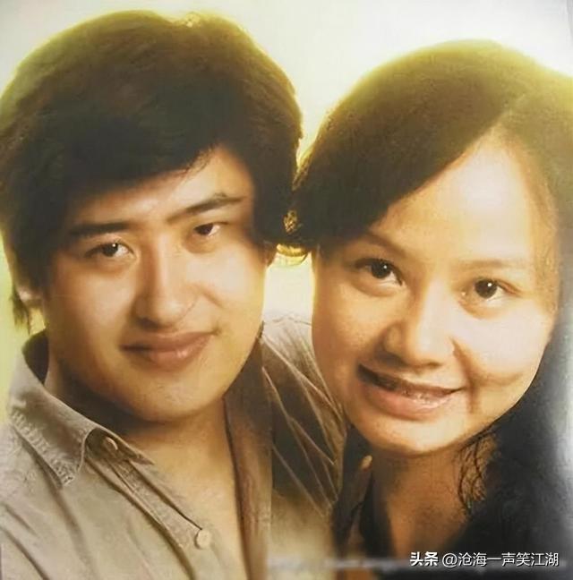 刘欢走了五天，
他妻子卢璐发了一条朋友圈。

这条朋友圈被霍尊、郭帆转得到处都是