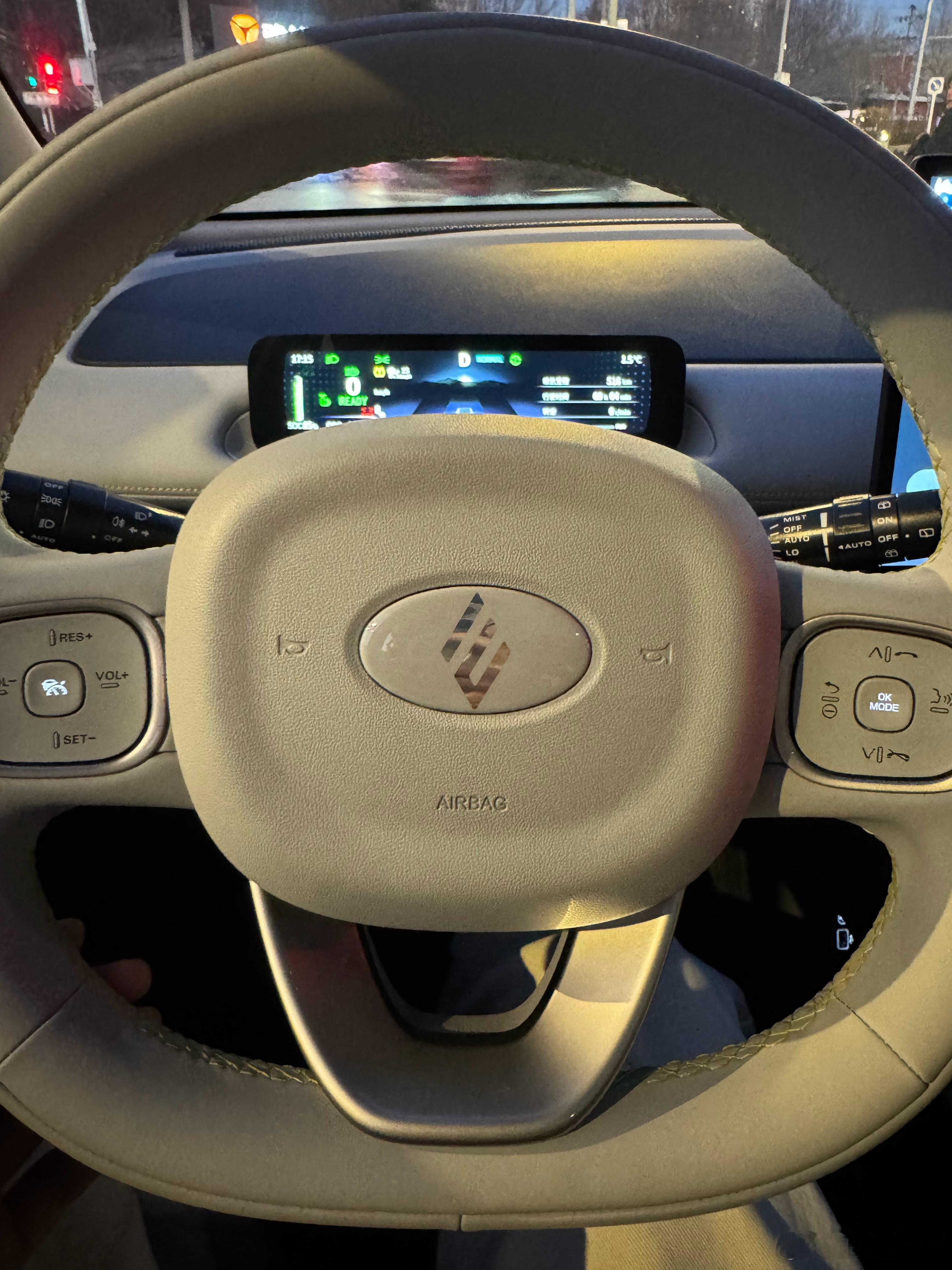 来考考大家，认识这个标吗我与汽车的日常