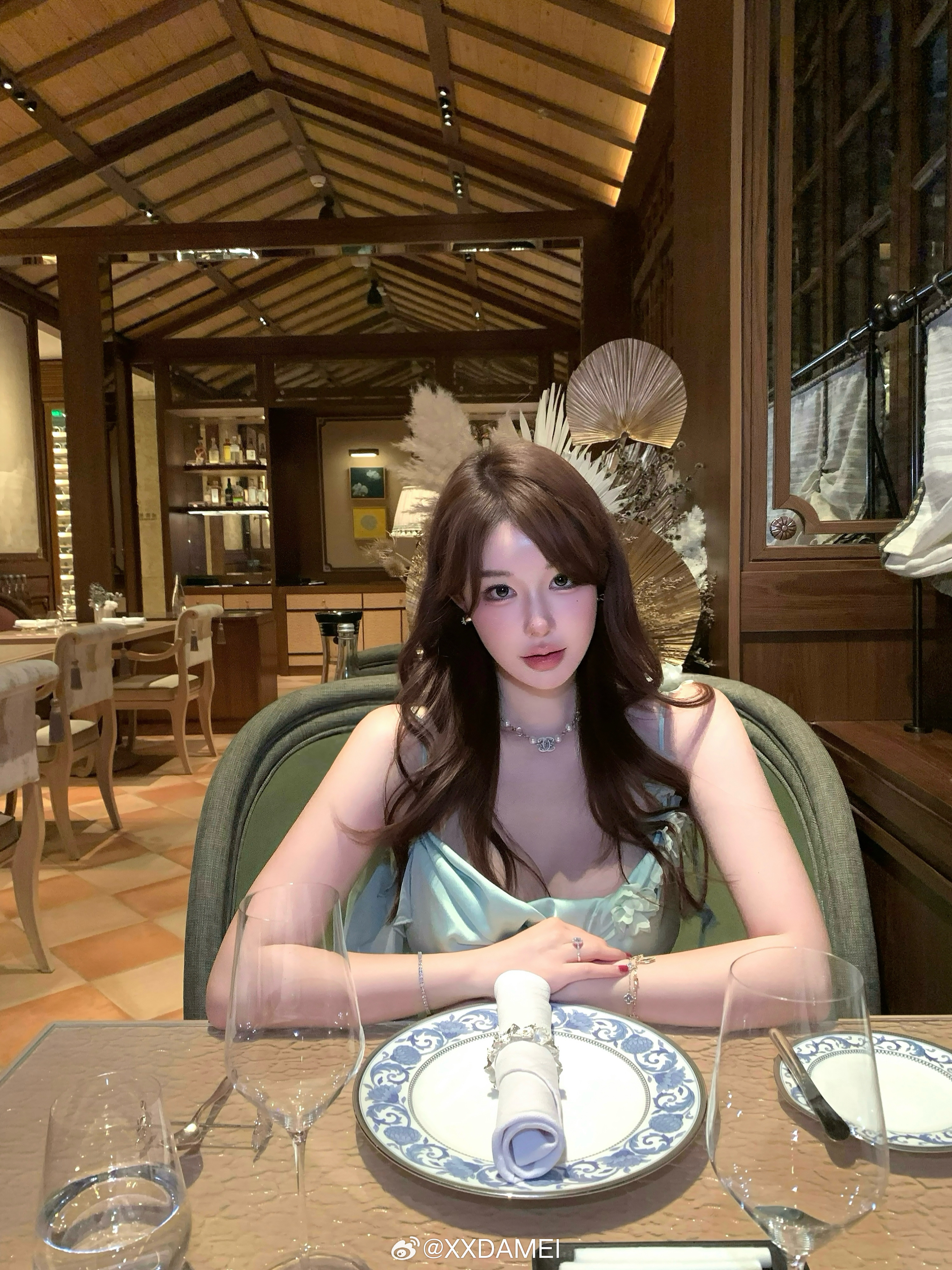 漂亮饭和漂亮我˃ ⤙ ˂ 