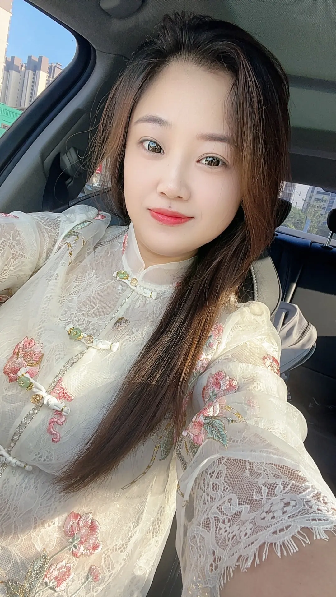 可能有时候我词不达意 但遇见你我真的很开心