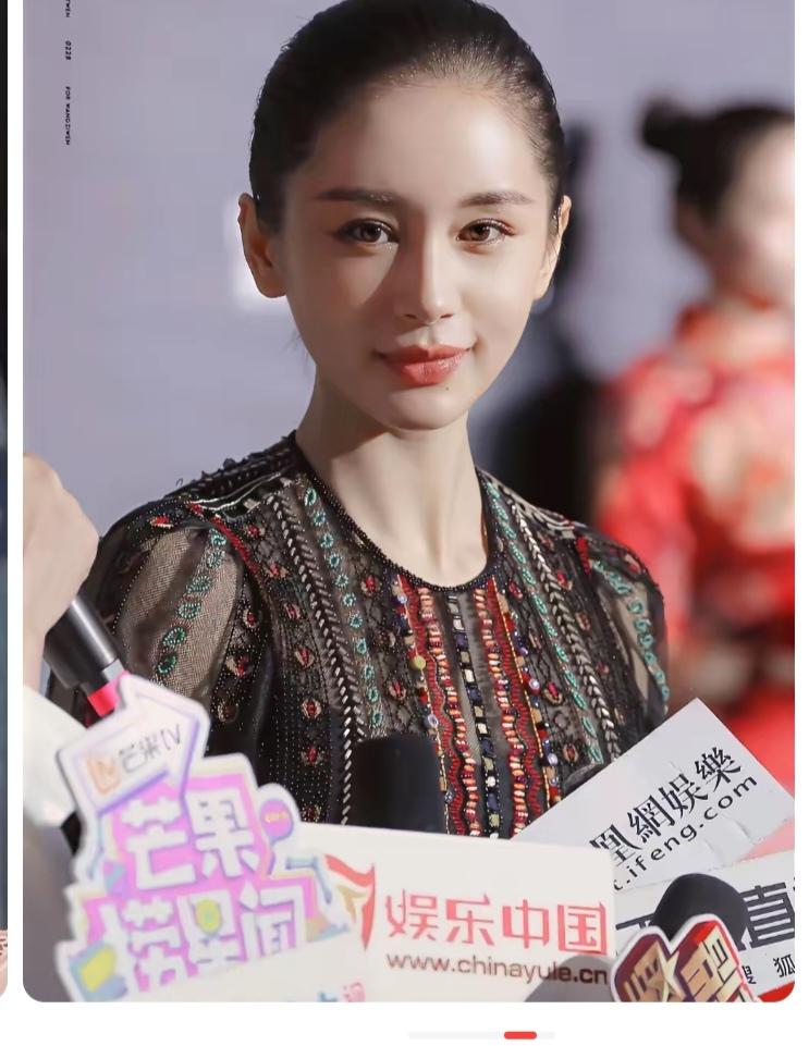 这样看还是王子文的头骨最好看。