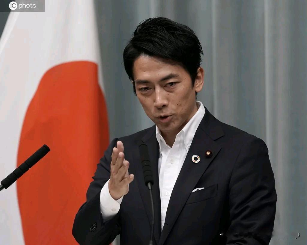 小泉进次郎撕下伪装公然鼓吹拥核！复活军国主义野心昭然若揭，必将遭到坚决抵制……