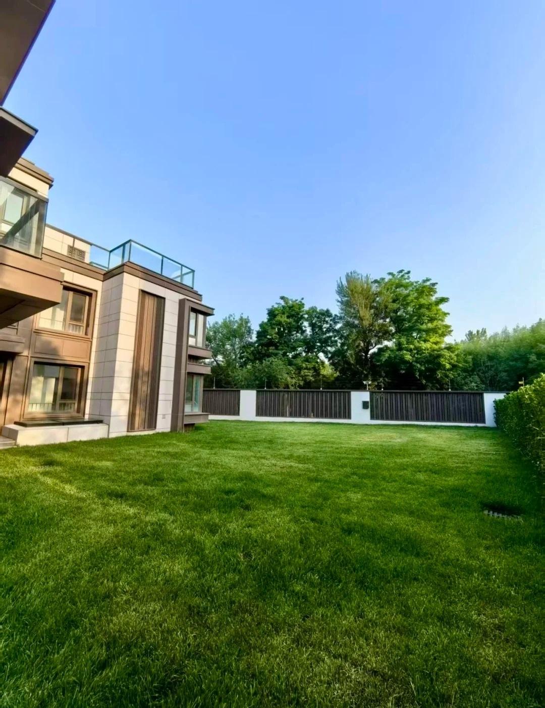 孙河独一份边户大花园，藏品来了， 400㎡超大私家花园，这院儿再也找不到 边户采