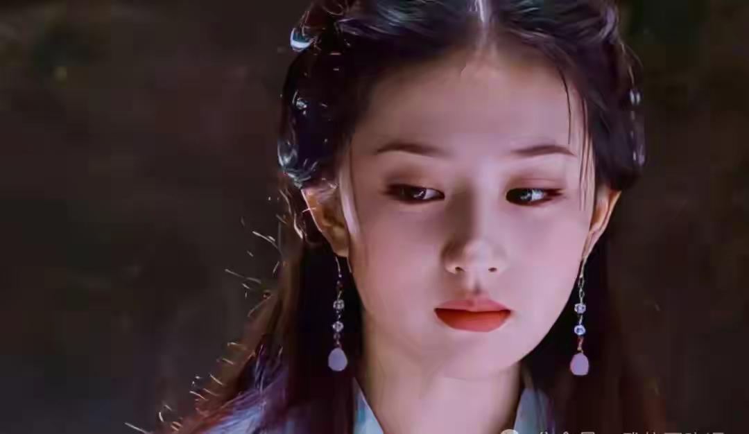 难怪慕容复始终看不上王语嫣，阿碧守到最后，真只是侍女吗
 

 
《天龙八部》最