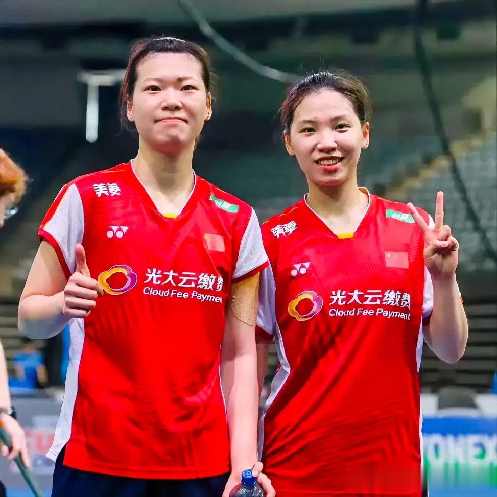 10月18日，2023世界羽联丹麦羽毛球公开赛第二比赛日，中国队全线出击。
中国