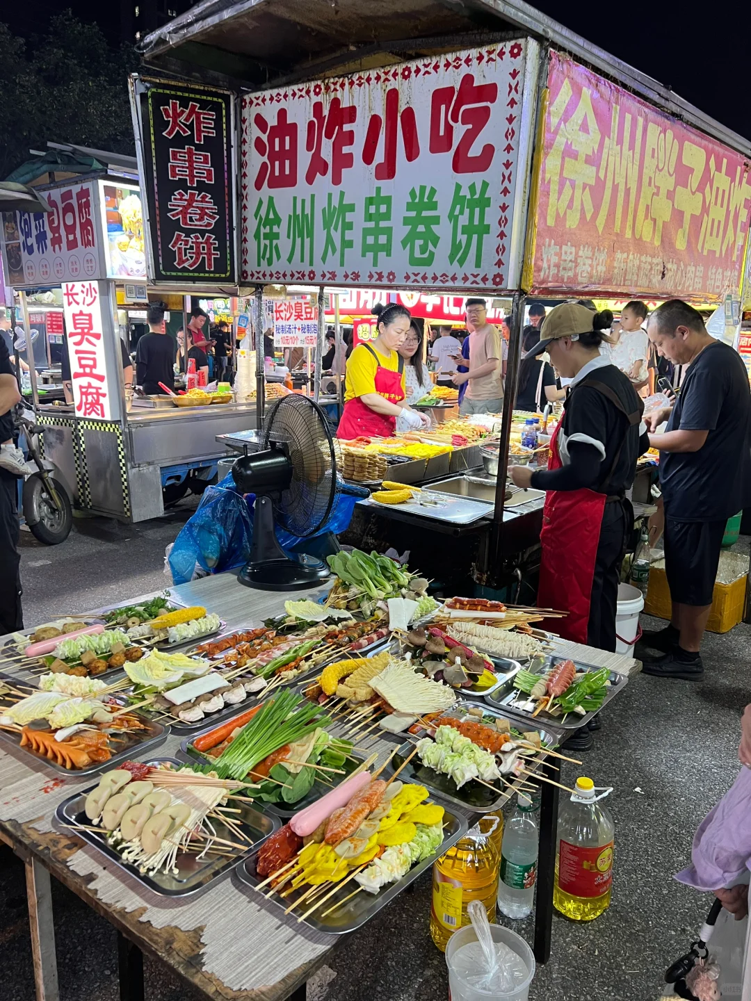 南京本地人出来解释一下，这家值得排吗？