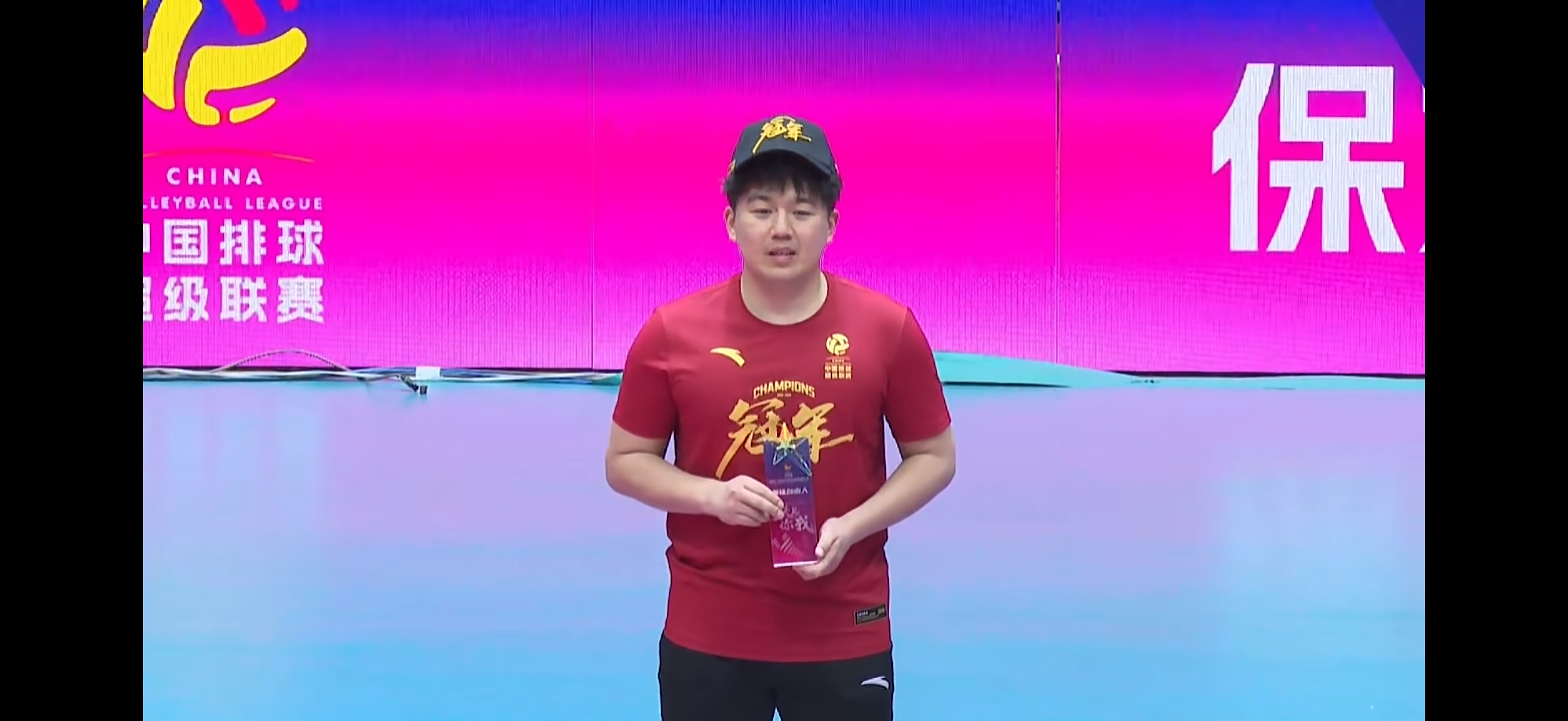 最佳自由人和最佳接应是陈嘉杰和温子华，这两个也没有悬念！实至名归！2025-20