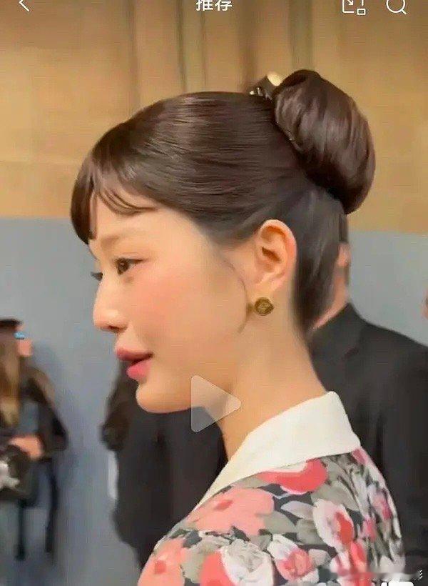 刘浩存美美的，很安心 ​​​