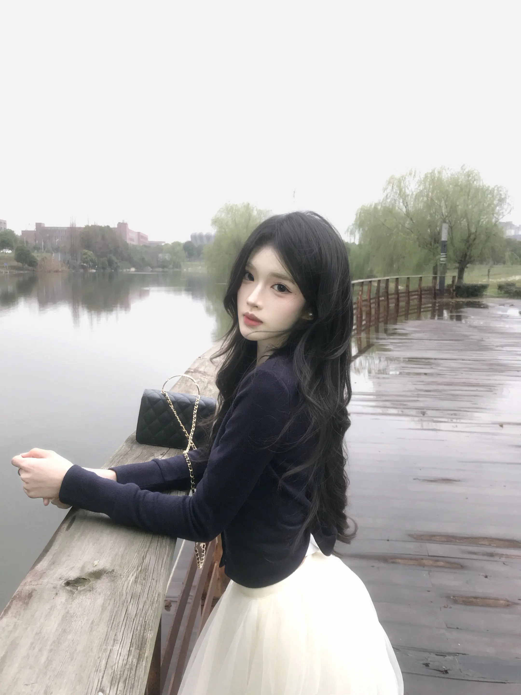 雨天 思绪不止。