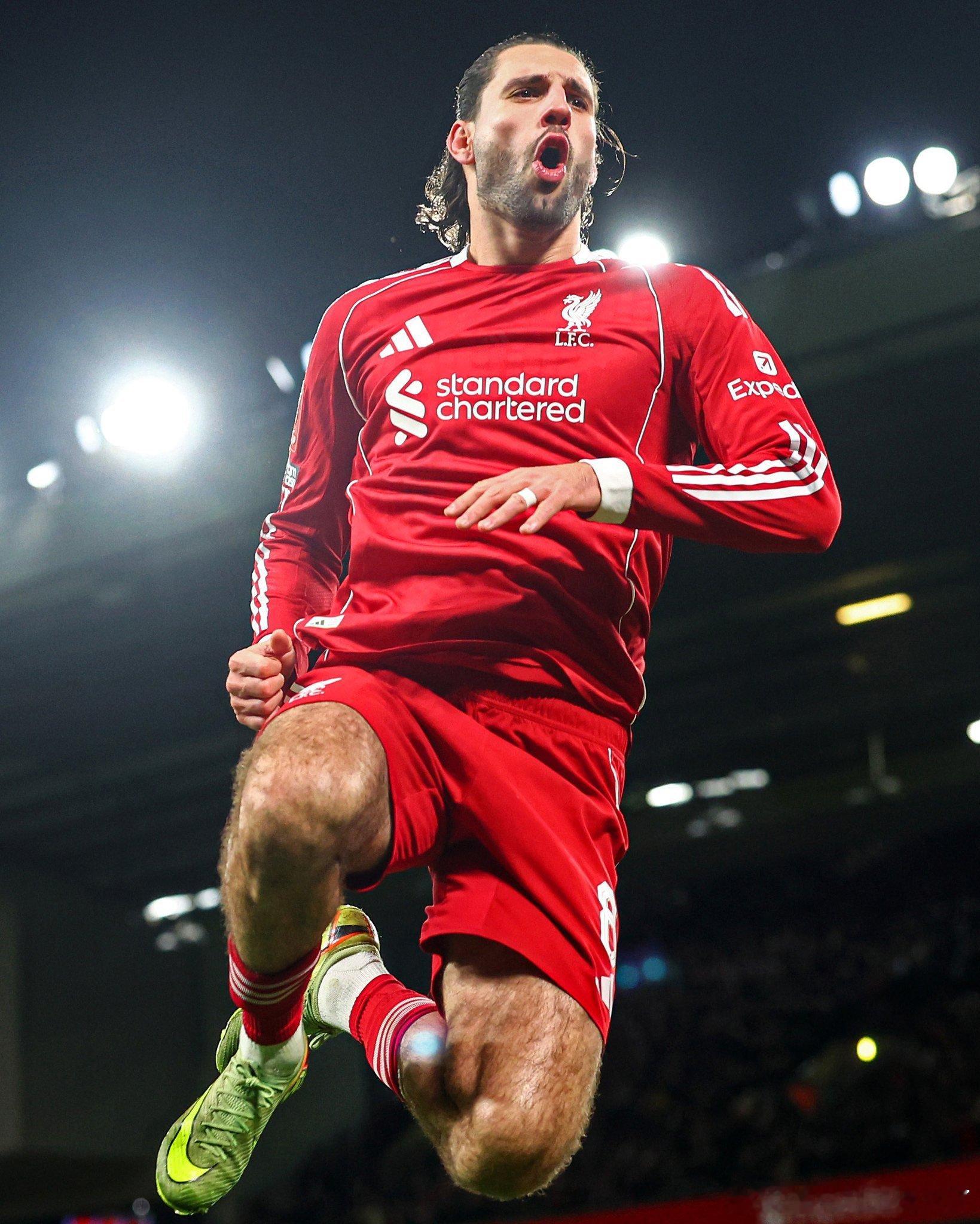 索博斯洛伊本赛季至今已在各条战线为利物浦攻入10粒进球 