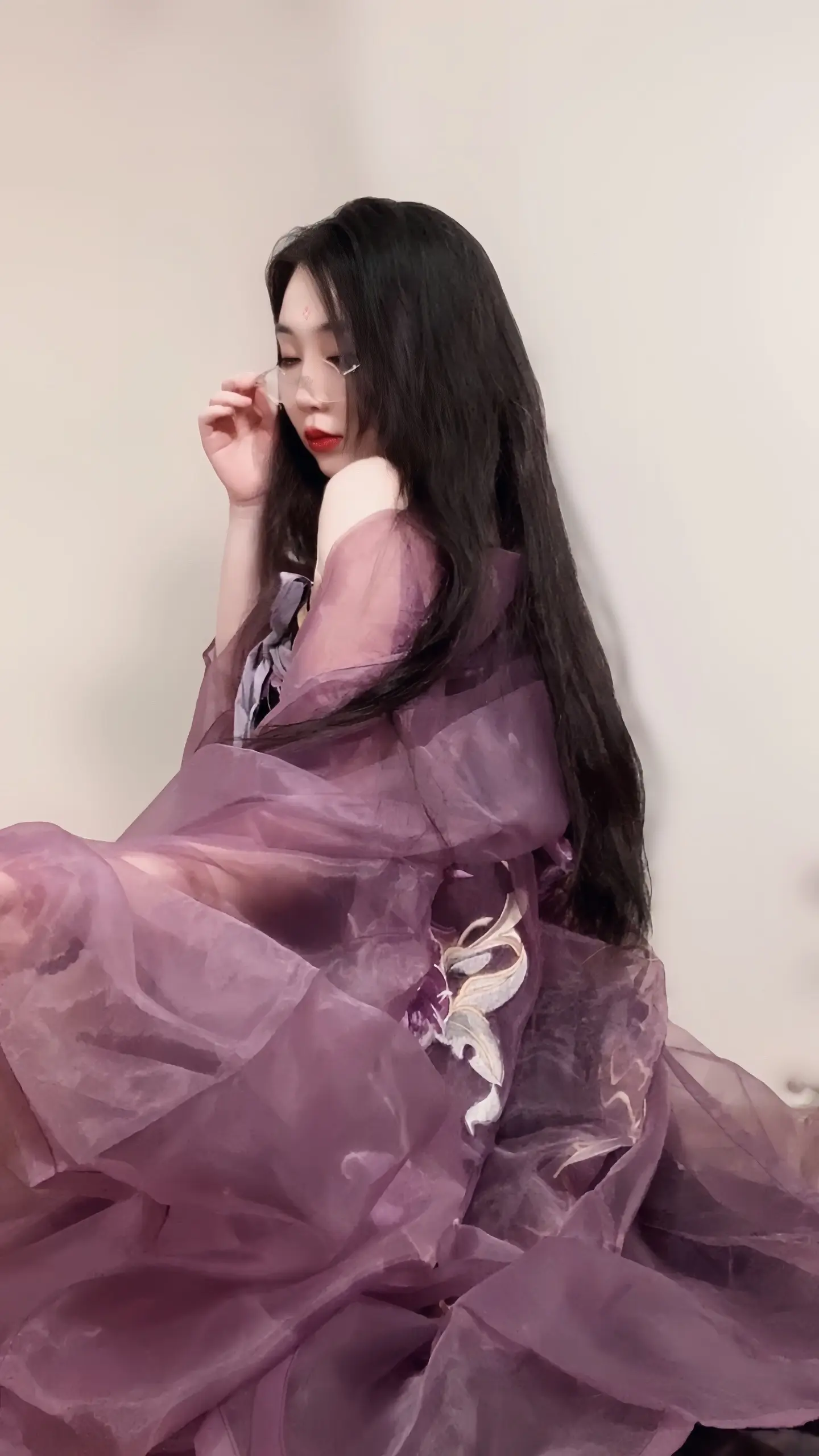 50岁依然保持好状态之。那些杀不死你的  终究使你变得更加分裂